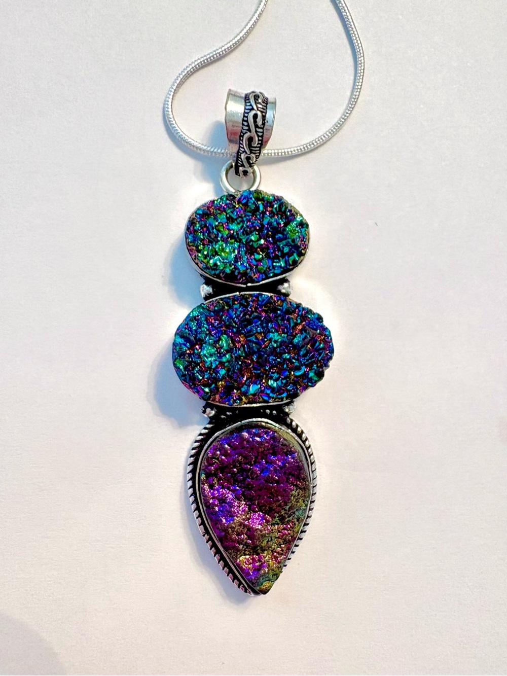 3 gorgeous stones, 925 marked, Titanium Druzy pendant on a silver chain.